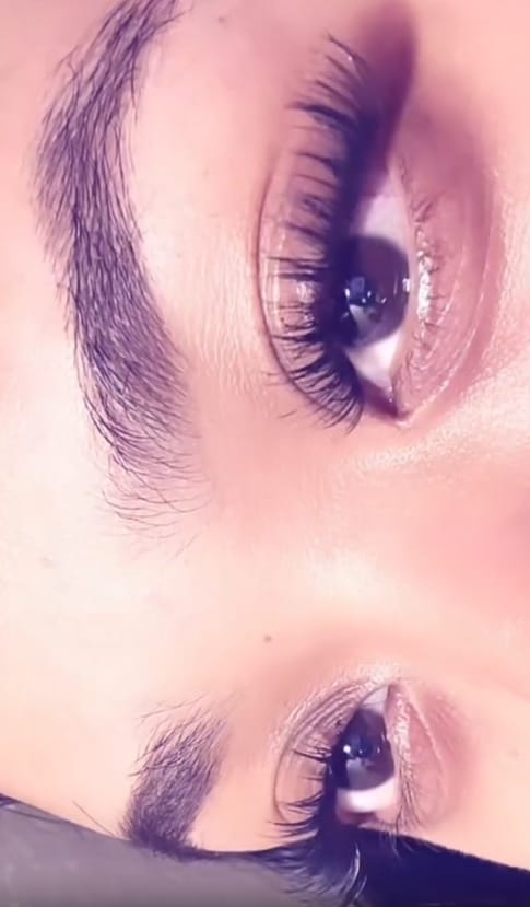 Customer photo review of Lash Bond & Seal - Black 10ml