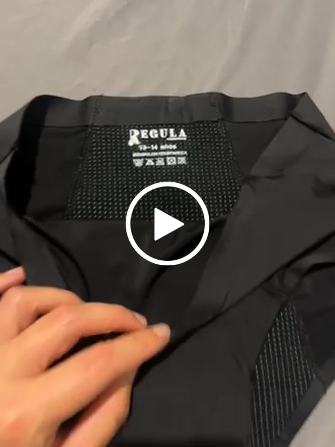 Customer video review of Valeria - Abundante Para niñas