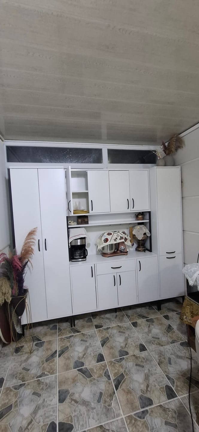 Customer photo review of Rani JE132 Çok Amaçlı Dolap 12 Kapaklı 1 Çekmeceli Kiler Mutfak Dolabı Beyaz