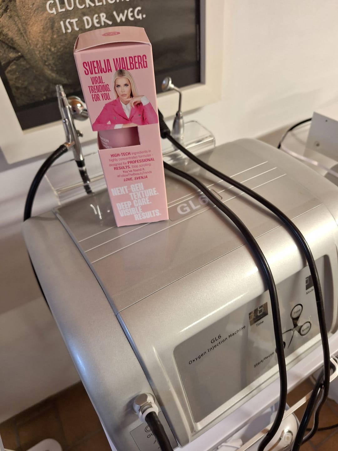 Customer photo review of Pink Suprême Cream