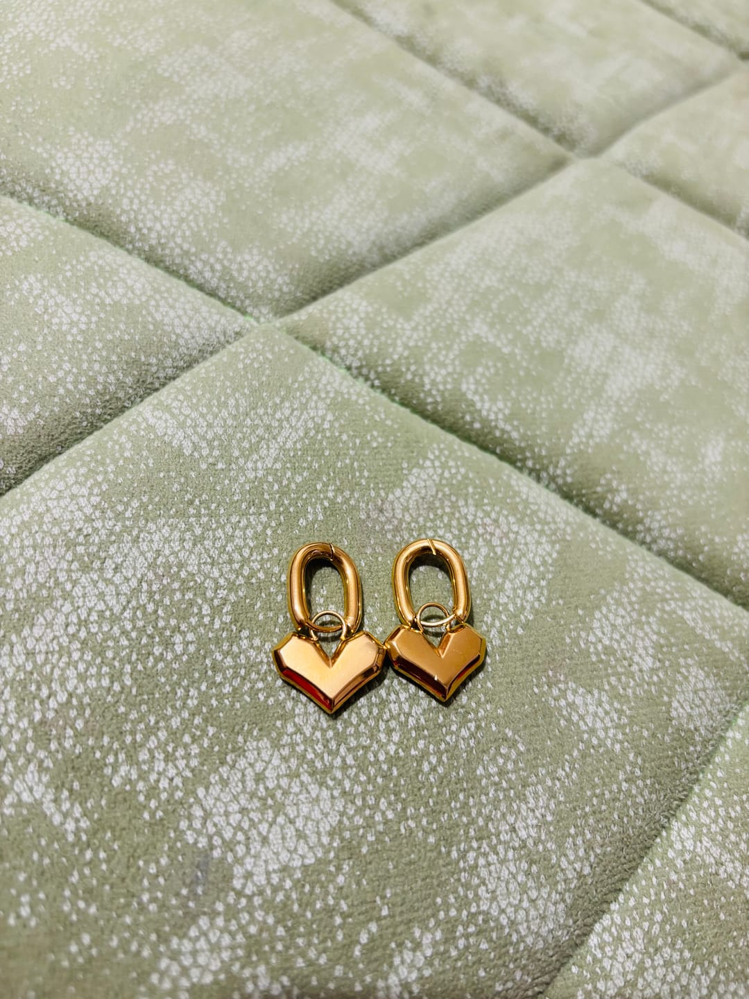 Customer photo review of Peripheral Heart Earrings