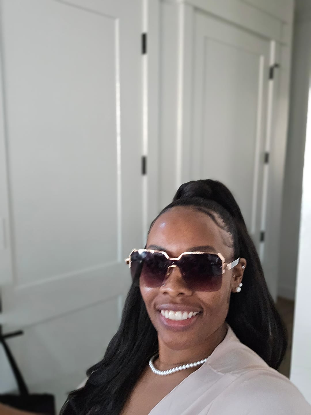 Customer photo review of Sensationnel Instant Up & Down Pony Wrap Half Wig - UD 11