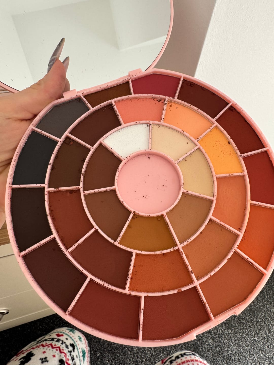 Customer photo review of P. Louise Off The Record Eyeliner Palette