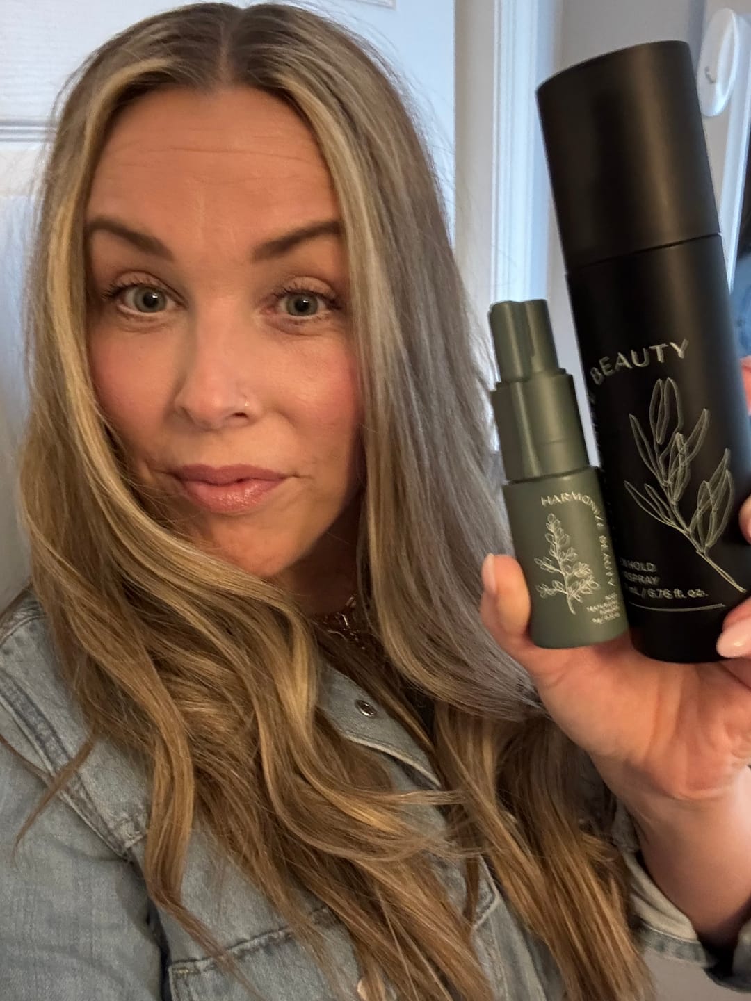 Customer photo review of Root Texturizing Powder + Flex Hold Hairspray Bundle