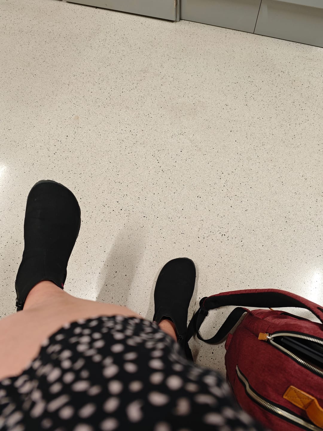 Customer photo review of Vaistoa Kajo | Barefoot Chelsea Boots