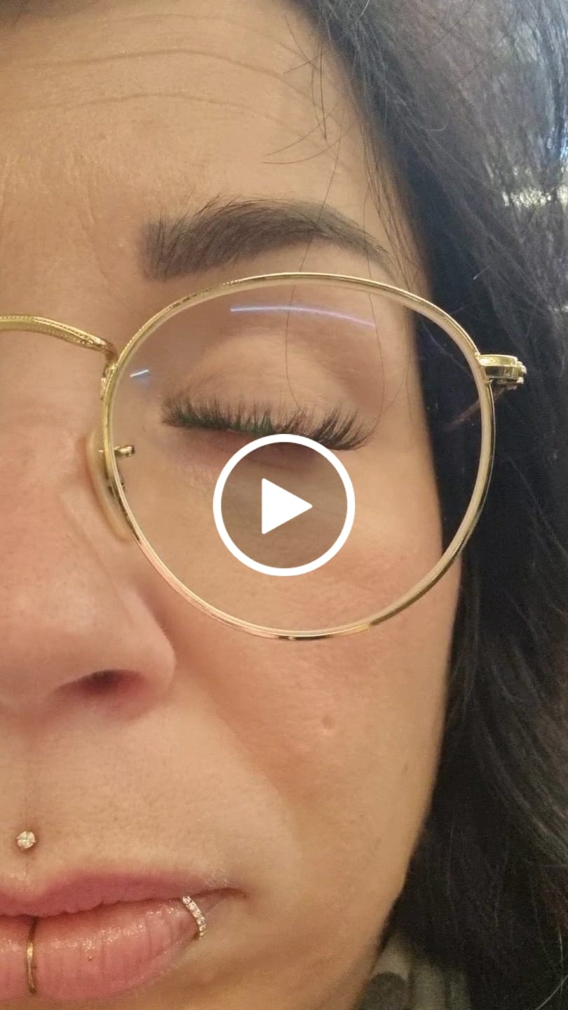 Customer video review of THE BAMBI EYE DIY MONATSBOX(14mm)