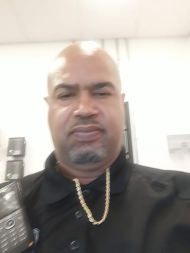 Customer photo review of FREE Gold Chain Necklace