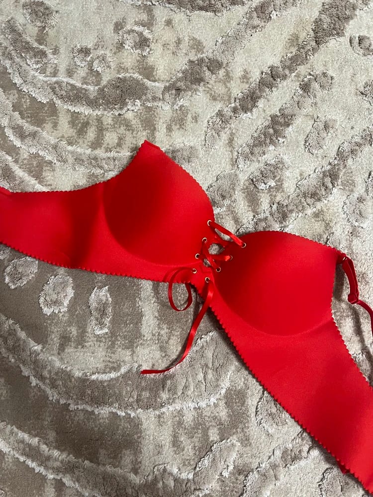 Customer photo review of Soutien-Gorge à Lacet – Maintien, Confort et Séduction