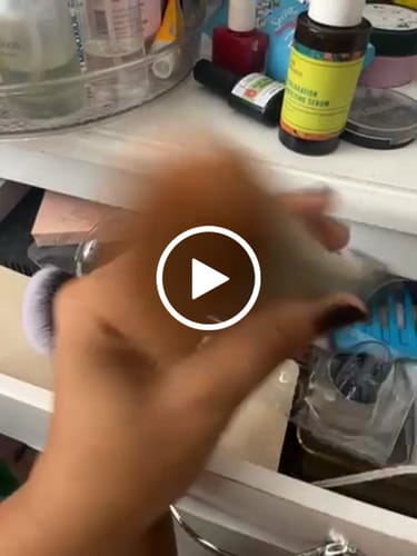 Customer video review of BROCHA DUO BASE Y CREMA