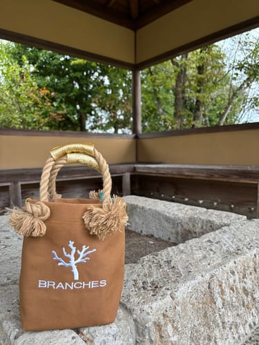 undefined review of 【数量限定】TILLA・EARTH / BRANCHES　20周年記念限定・Wネームトートバッグ image 1 out of 1