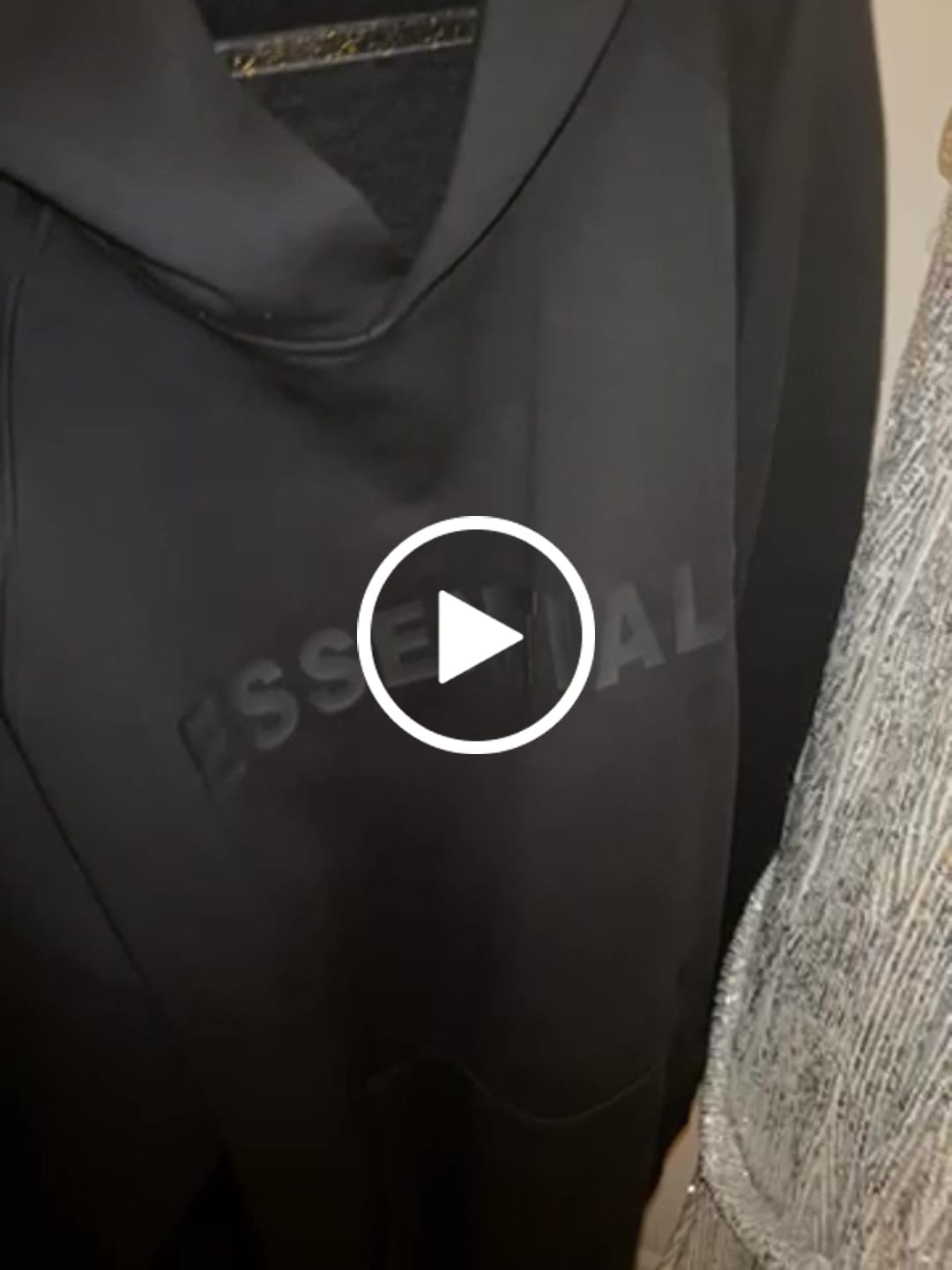 Customer video review of NEW! Stylish 3:3 Essentials Hooded Sweatshirt 3:3 3SS3NTIALS HOODIE (Cream)