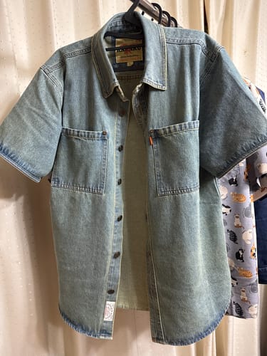 植田 review of ユーズド＆ウォッシュ加工　ダブルポケットデニムシャツ image 1 out of 1