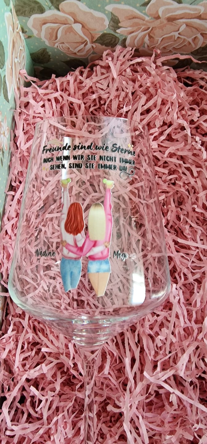 Customer photo review of Best Friends Forever - Personalisiertes Weinglas