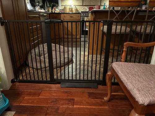 Customer photo review of FairyBaby 30" Tall Safety Gate with Narrow Bar Spacing