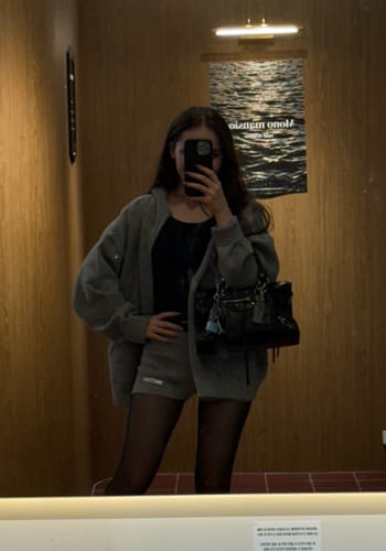 Customer photo review of WARDEN EDGE Oversized Hoodie & Shorts Set - Streetwear-Inspired Design