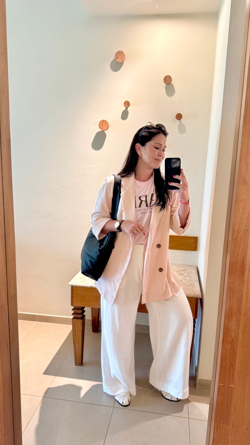 Customer photo review of Blazer Sândalo Rosa Claro