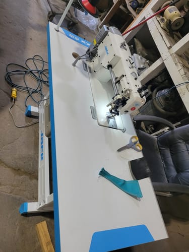Customer photo review of JACK H2-Z-CZ Single Needle Direct Drive Top and Bottom Feed Walking Foot Sewing Machine Assembled with Table and Stand Included