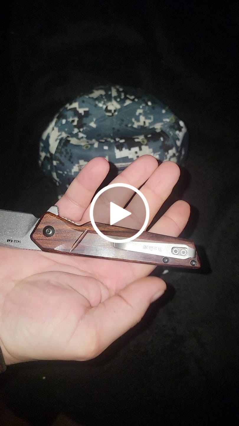 Customer video review of Monthly Knife Subscription