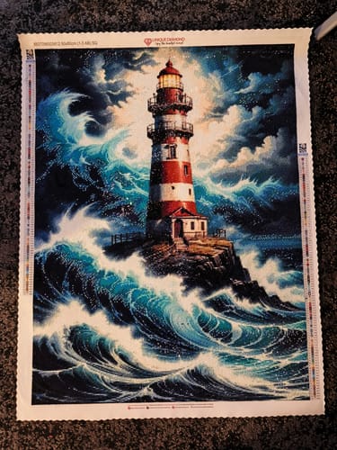 Customer photo review of 5D Diamond Painting – Lighthouse Storm