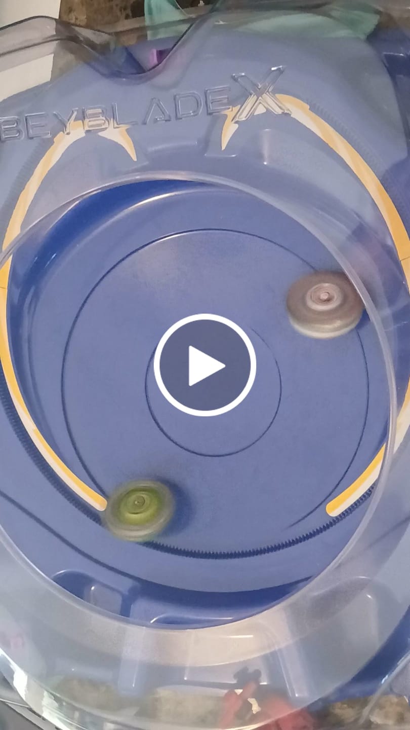 Customer video review of Takara Tomy Beyblade X CX-06 FoxBrush J9-70GR Random Booster Select