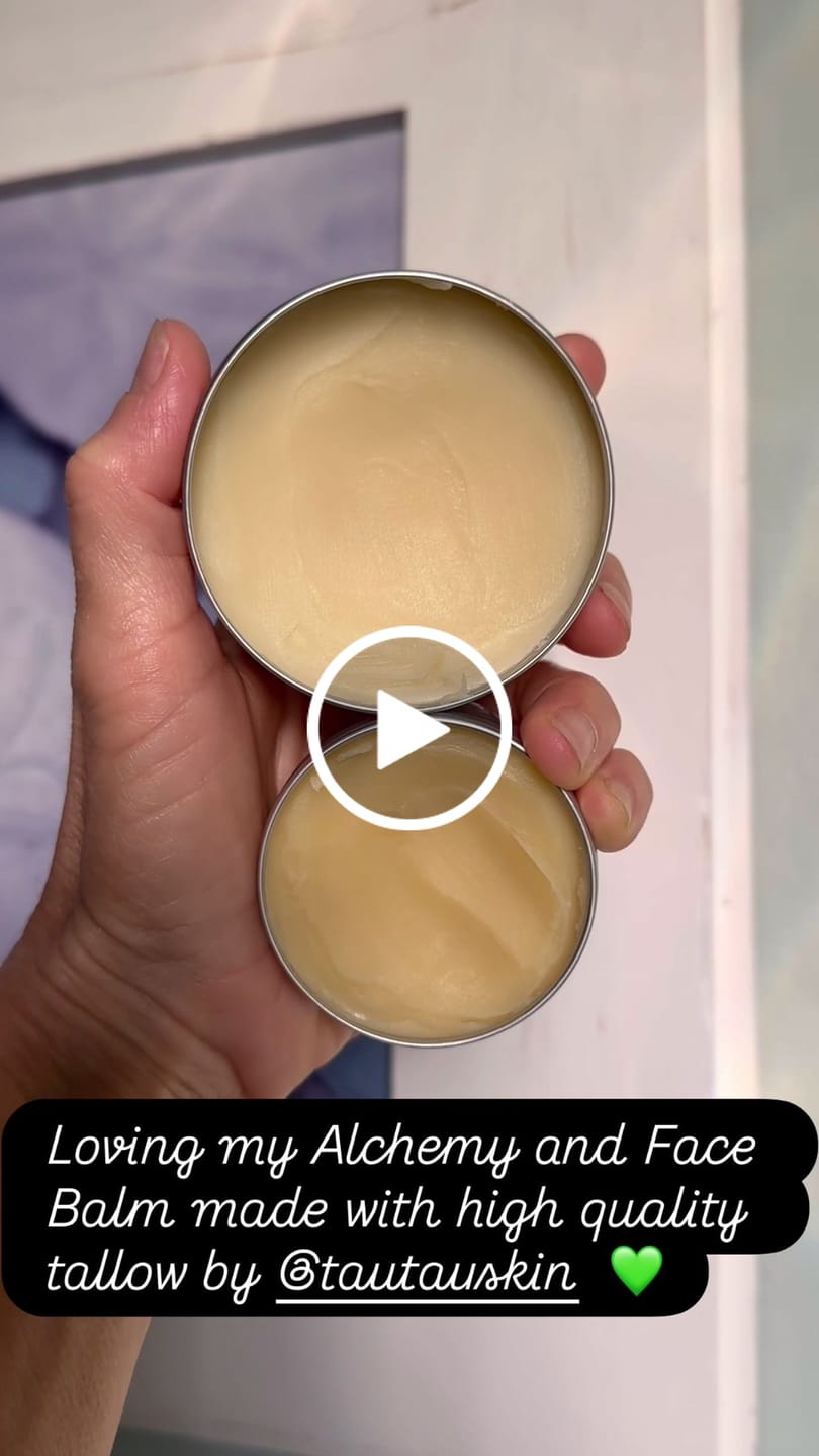 Customer video review of Youth Alchemy: Anti-Aging Balm - All Natural Retinol