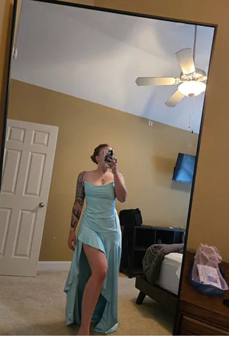 Customer photo review of Samira Robe Longue - Red