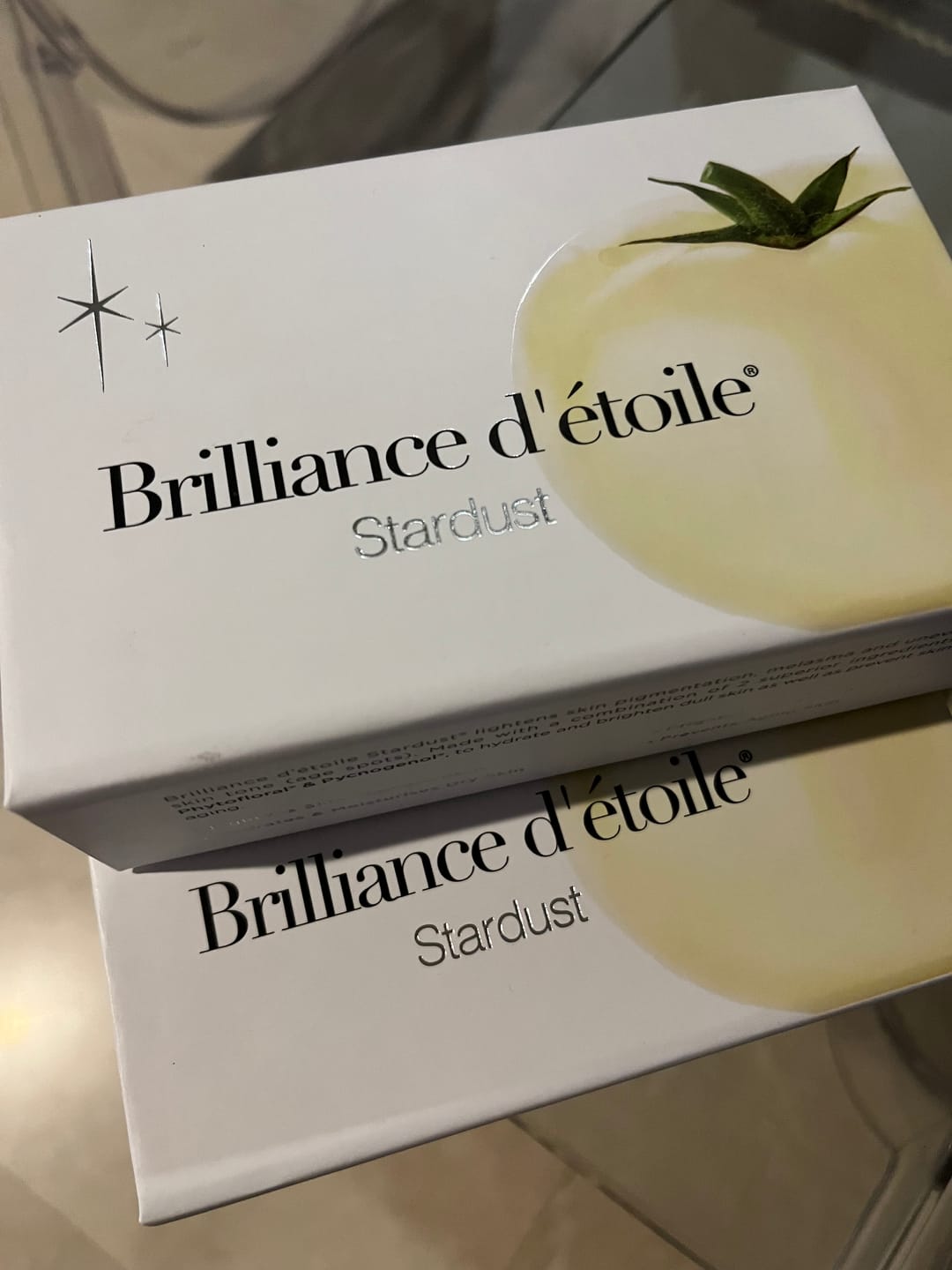 Customer photo review of Brilliance d'étoile Stardust™ - Daily Skin Defense against Sun and Digital Light Exposure