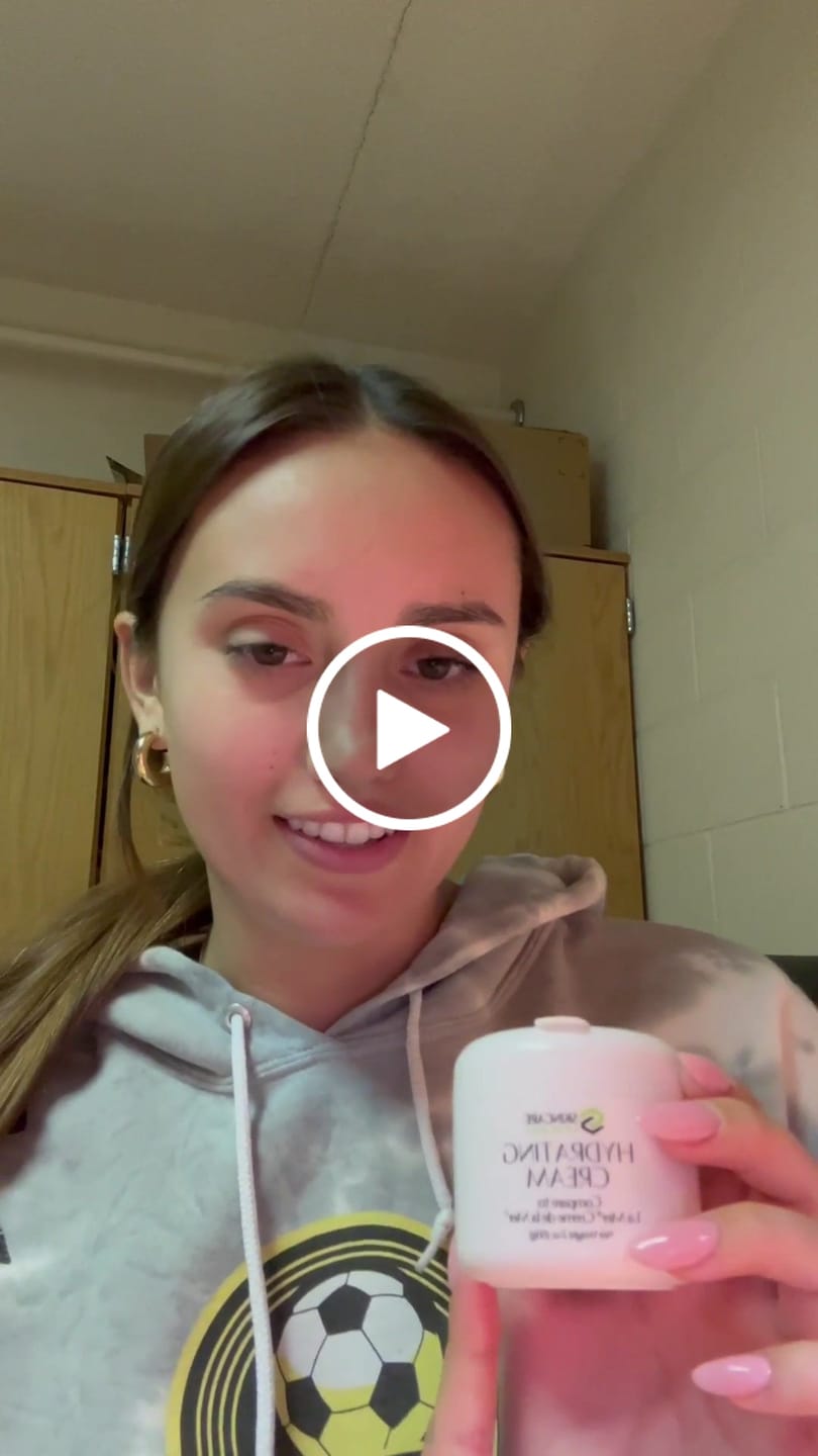 Customer video review of HYDRATING CREAM | BARRIER SUPPORT