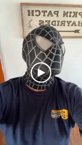 Customer video review of [NEW] Spidey Gear™ - Tobey Maguire Mask