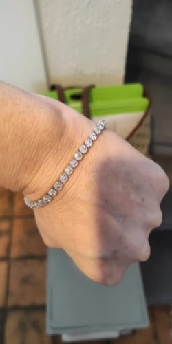 Customer photo review of Round Cut Zirconia Tennis Bracelet