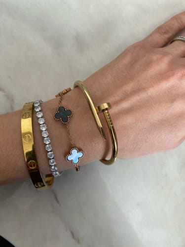 Customer photo review of Round Cut Zirconia Tennis Bracelet