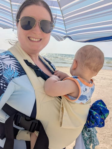 Customer photo review of Integra Baby Carrier Solar Vanilla