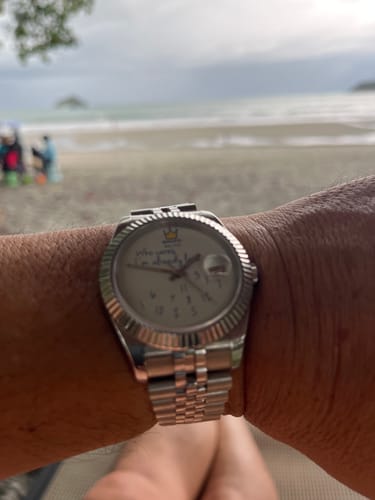 Customer photo review of EONDATE MAXI CLASSIC WATCH