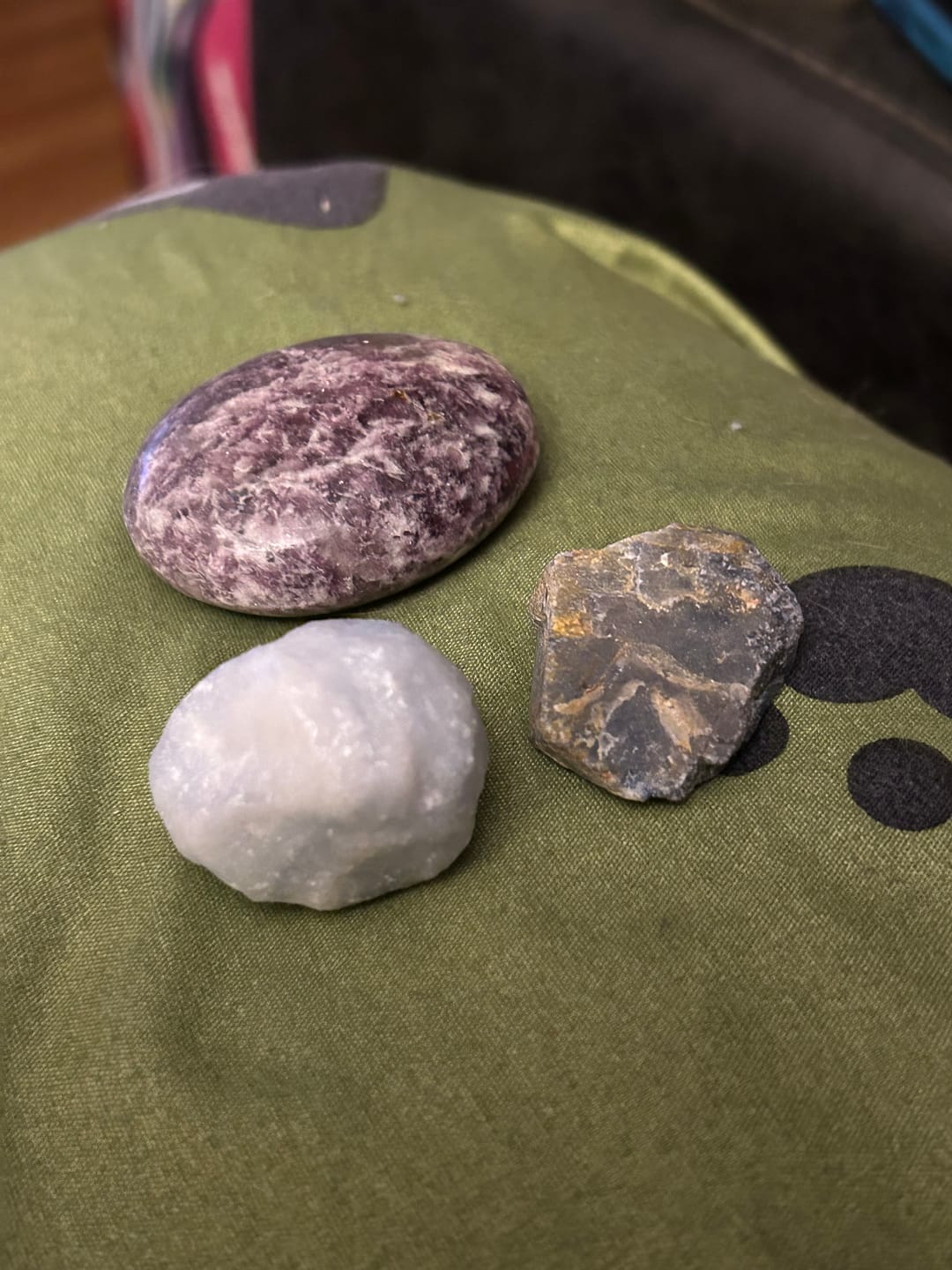 Customer photo review of Crystal Mystery Bag - SAPPHIRE LIMITED EDITION