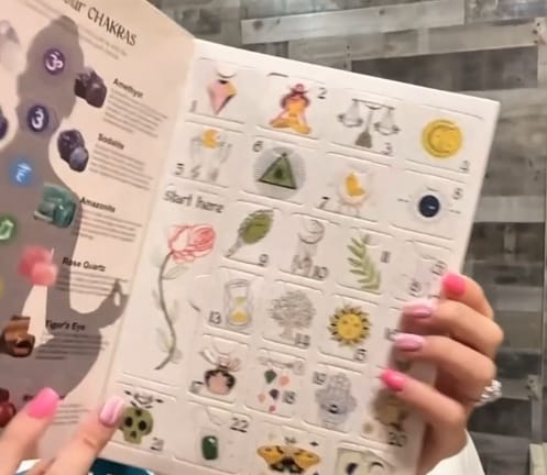 Customer photo review of Elyova™ Healing Stones Advent Calendar