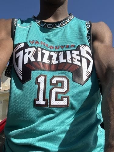 Customer photo review of NBA Ja Morant Memphis Grizzlies 12 Jersey