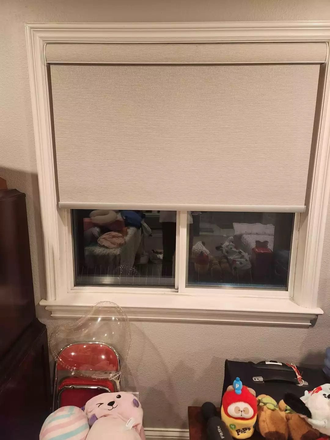 Customer photo review of Bringnox Motorized Roller Shades 100% Blackout Vigor