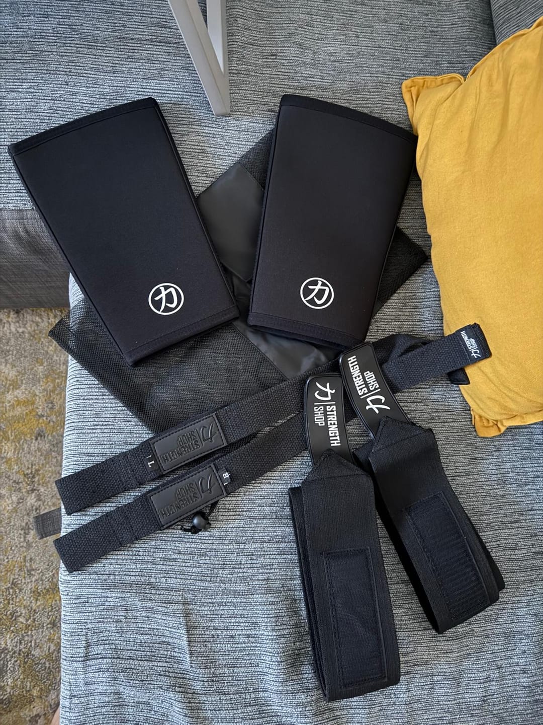 Customer photo review of Strength Shop 7mm Inferno Neoprene Knee Sleeves - Black - IPF Approved (Pair)