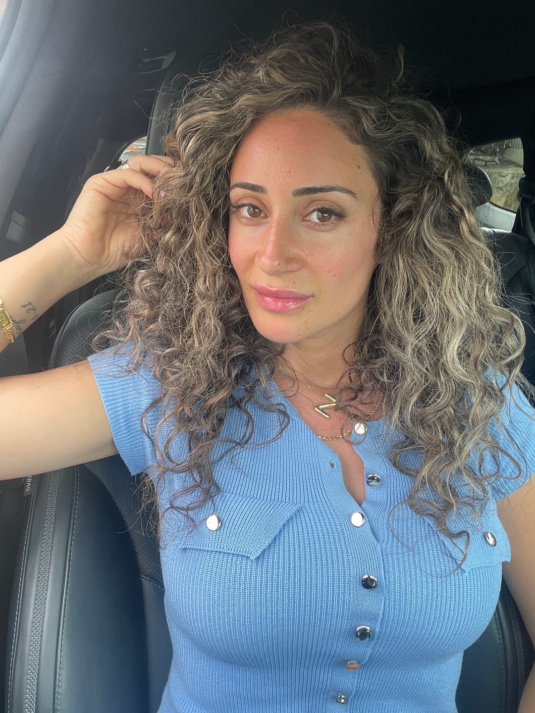 Customer photo review of Radiant Rose Gold Lip Gloss