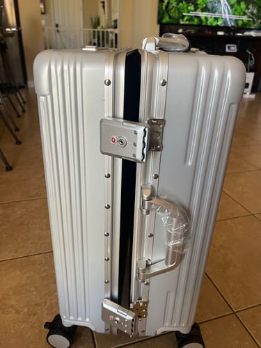 Clarice S. review of Carry-on + Check-in image 1 out of 3
