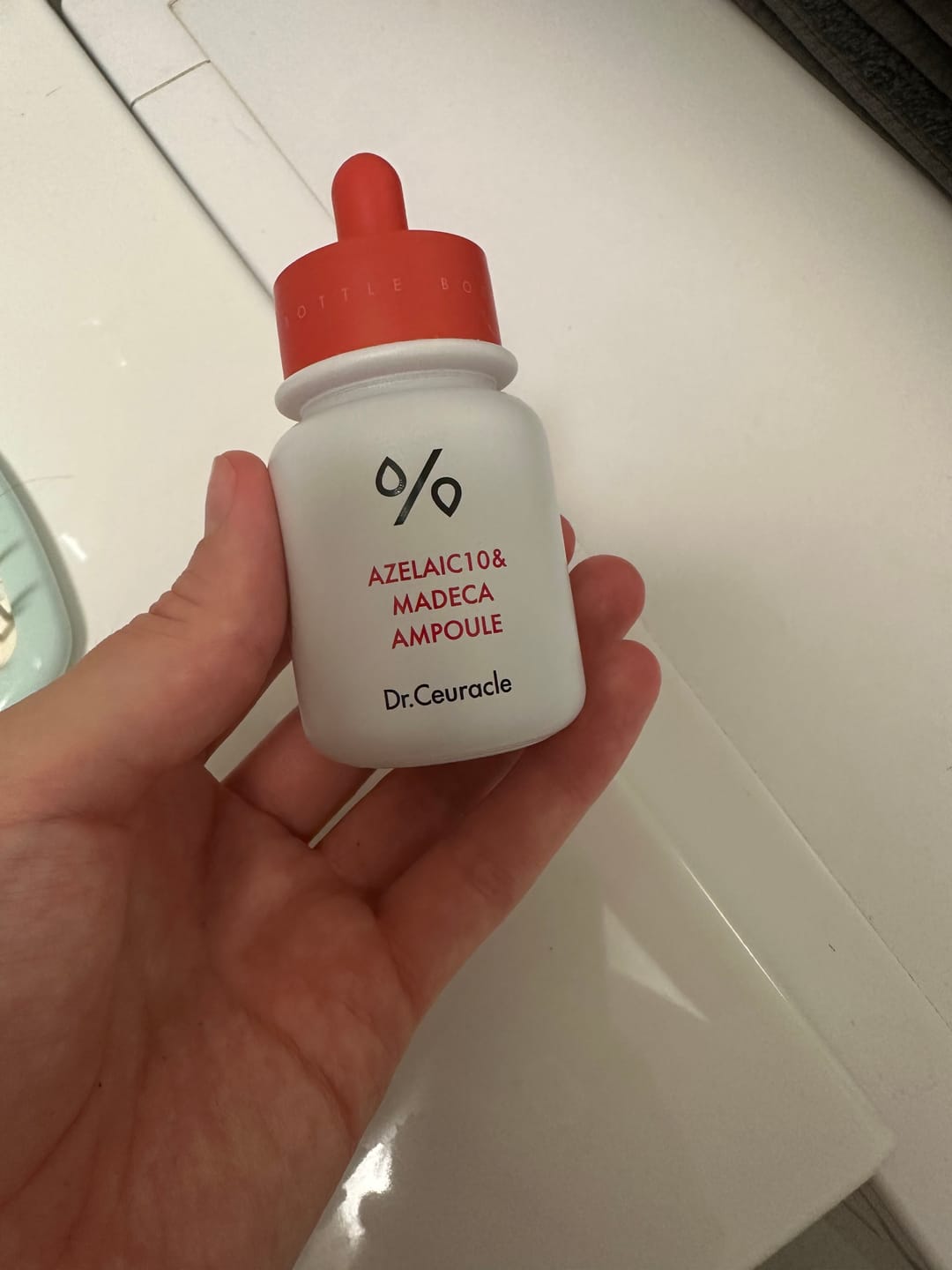 Customer photo review of Ampula vienmērīgam ādas tonim Dr.Ceuracle Azelaic10 & Madeca Ampoule