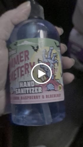 Customer video review of Spoiled Bat Split Scrub