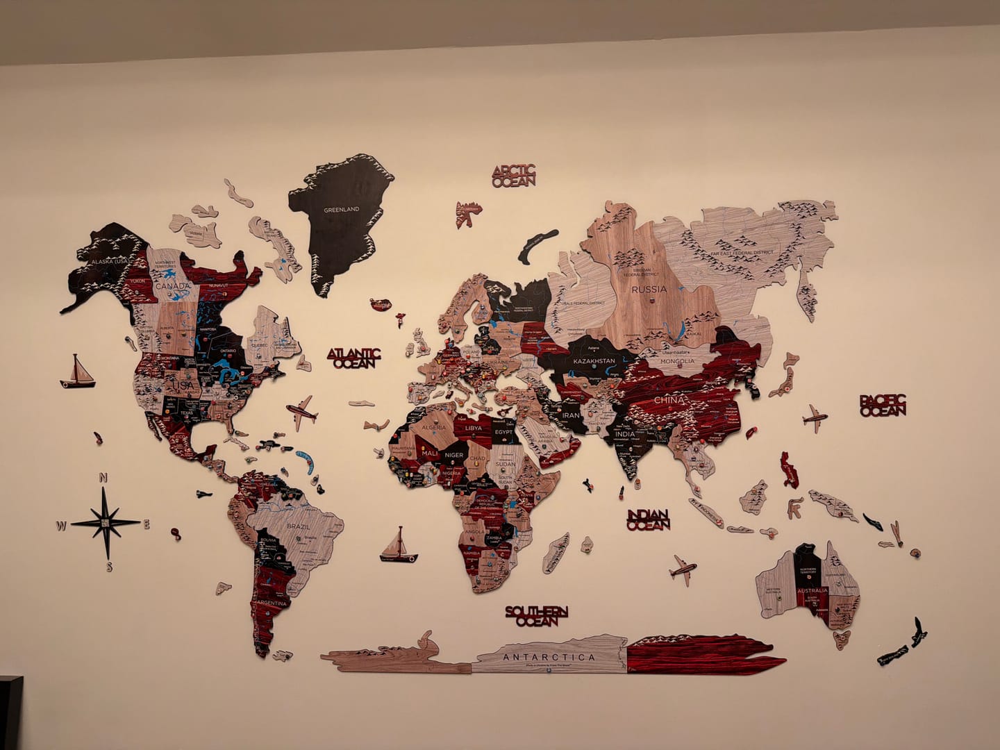 Customer photo review of 3D Wooden World Map Urban