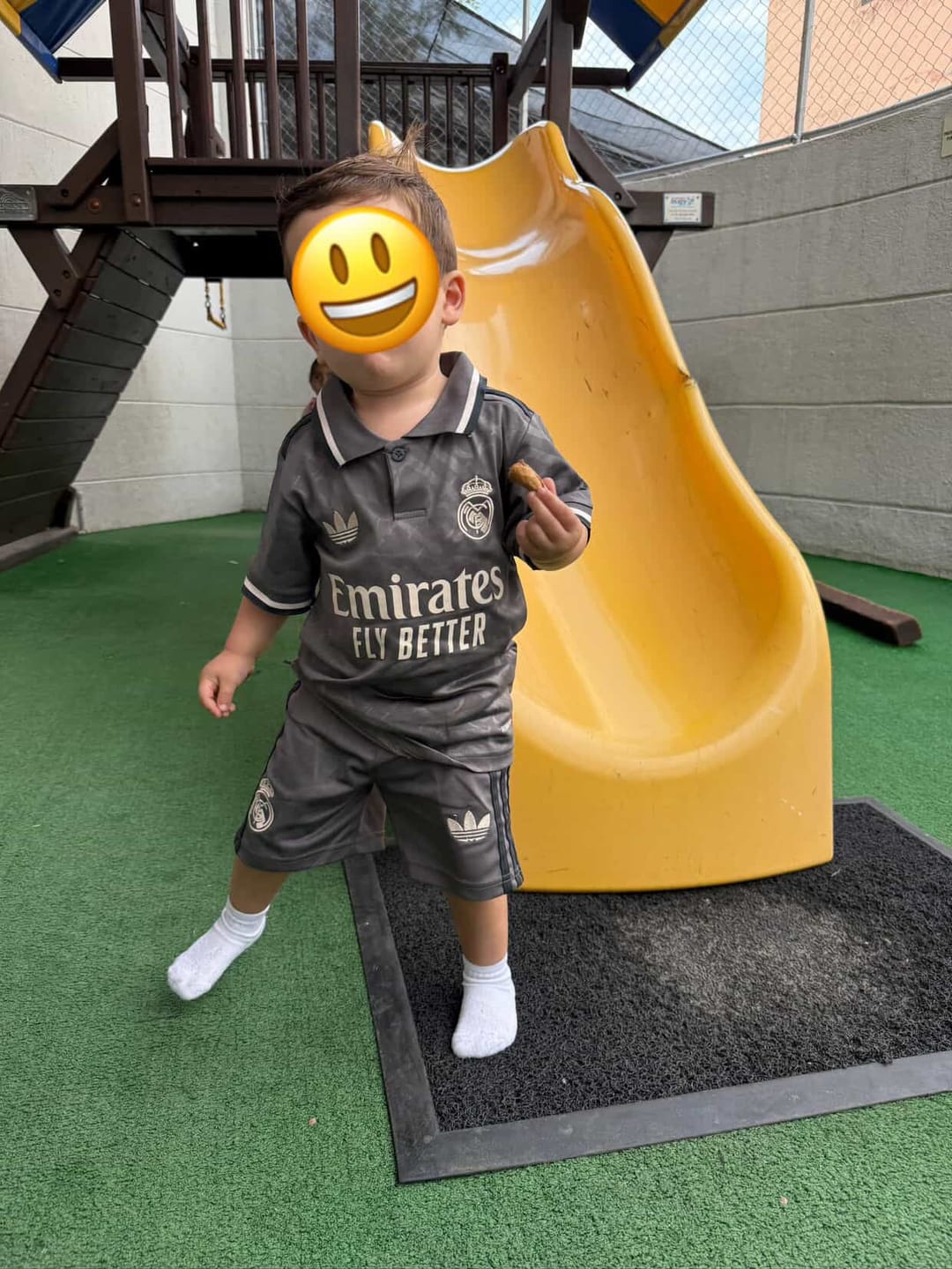 Customer photo review of Real Madrid 25/26 - NIños Visitante
