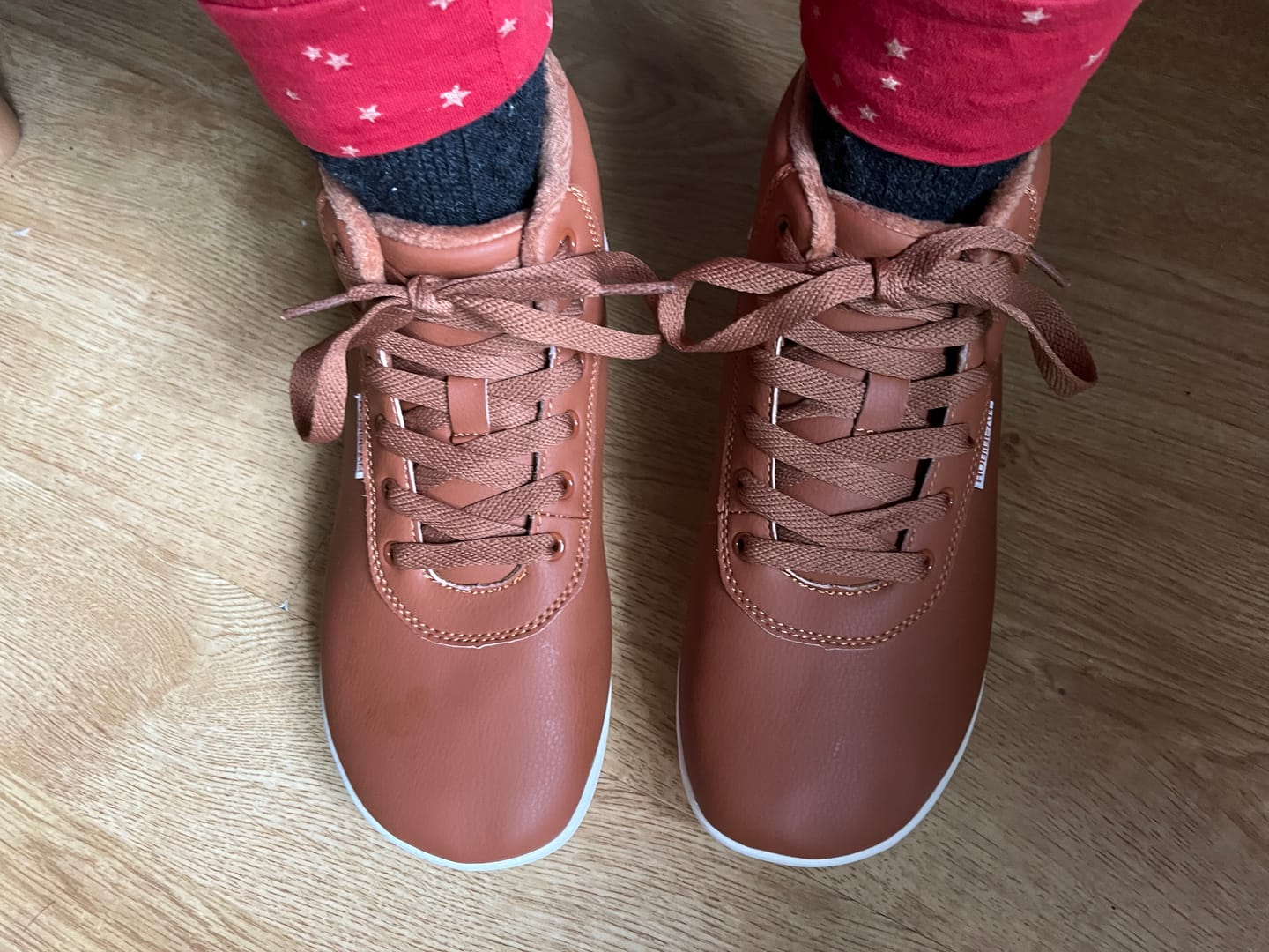 Customer photo review of Spruce - Waterproof Barefoot Shoes