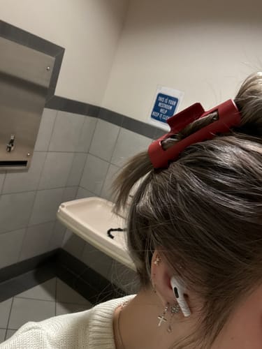 Customer photo review of cloud clip