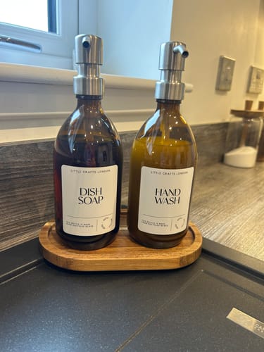 Customer photo review of Set of 2 Amber Glass Bottle 500 ML with Metal Pump & Small Tray