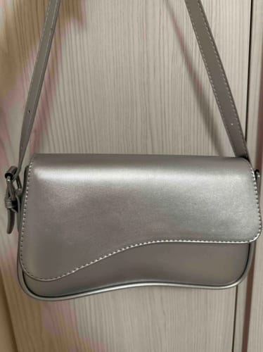 Customer photo review of Mila Shoulder Saddle Bag
