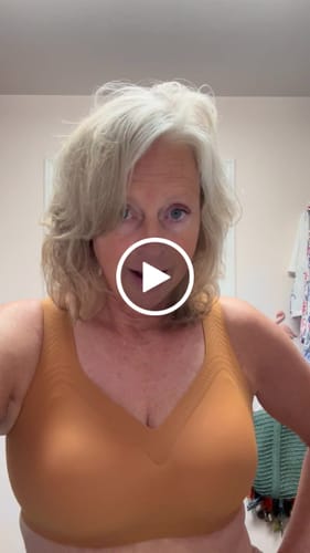 Customer video review of Lifting Wire-Free Antibacterial Jelly Bra
