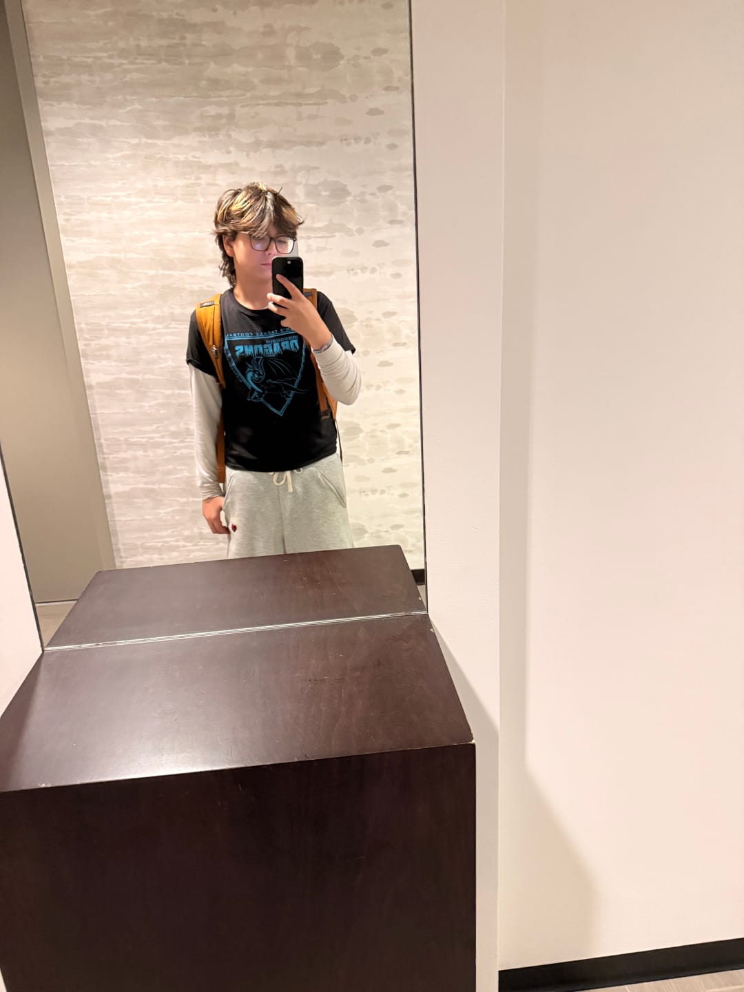 Customer photo review of Aelfric Eden Super Baggy Barrel Sweatpants